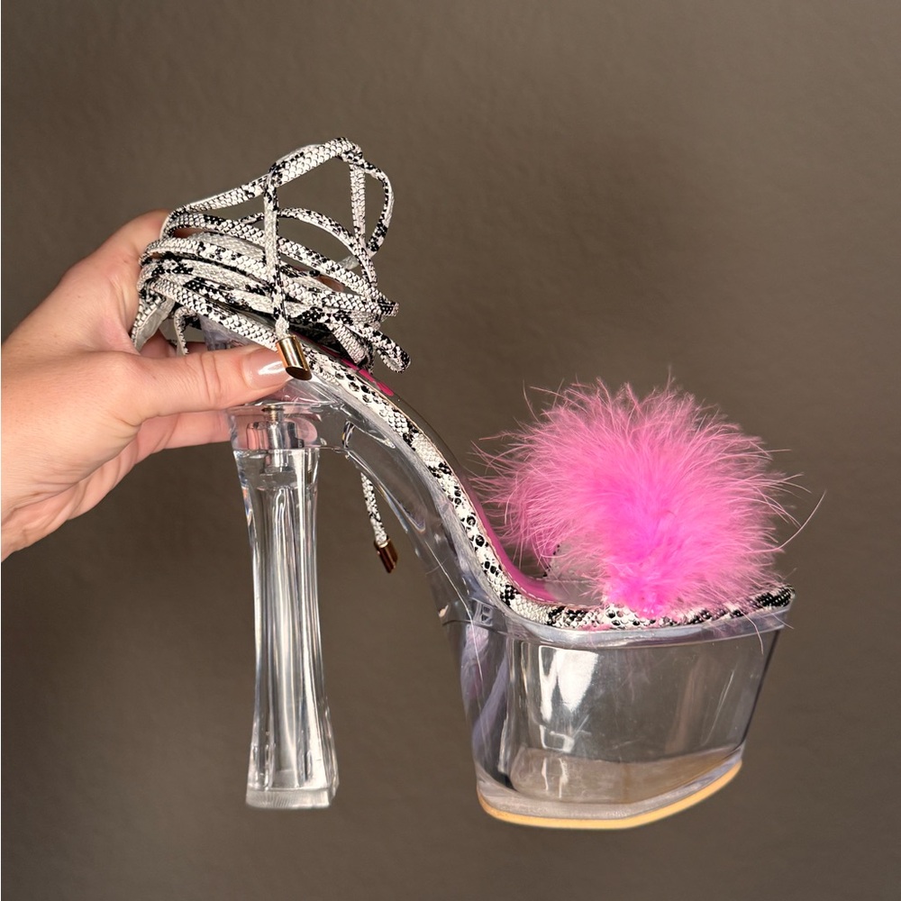 CUTEST Pink Fluffy Platform Heels